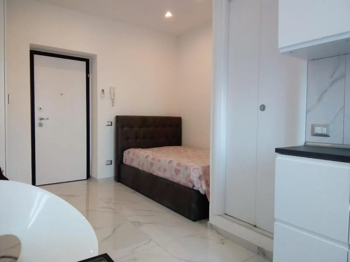 Studio Triboniano Apartment Milan